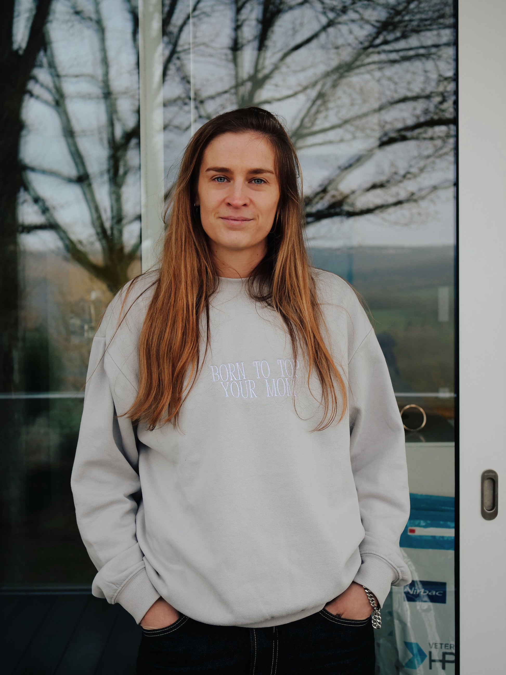 BORN TO TOP YOUR MOM - M